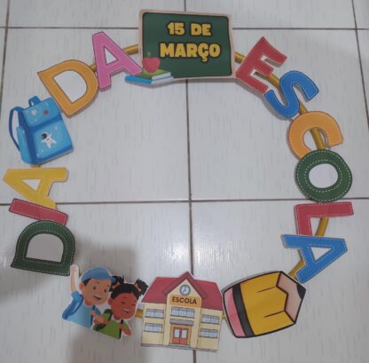 Bambole dia da escola
